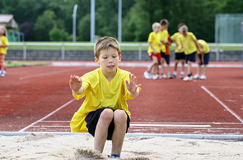 Deutsches Sportabzeichen: Jetzt einreichen und an Wettbewerben teilnehmen!